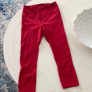PACE RIVAL HIGH-RISE CROP 22" Dark Red
Size: 6